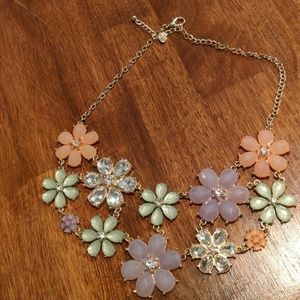 Beautiful pastel flower necklace